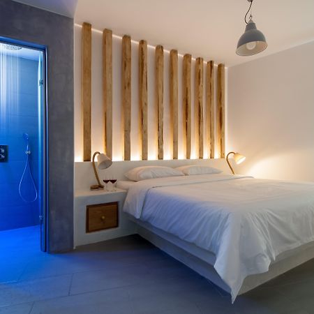 Neptune Luxury Suites Akrotiri  Luaran gambar