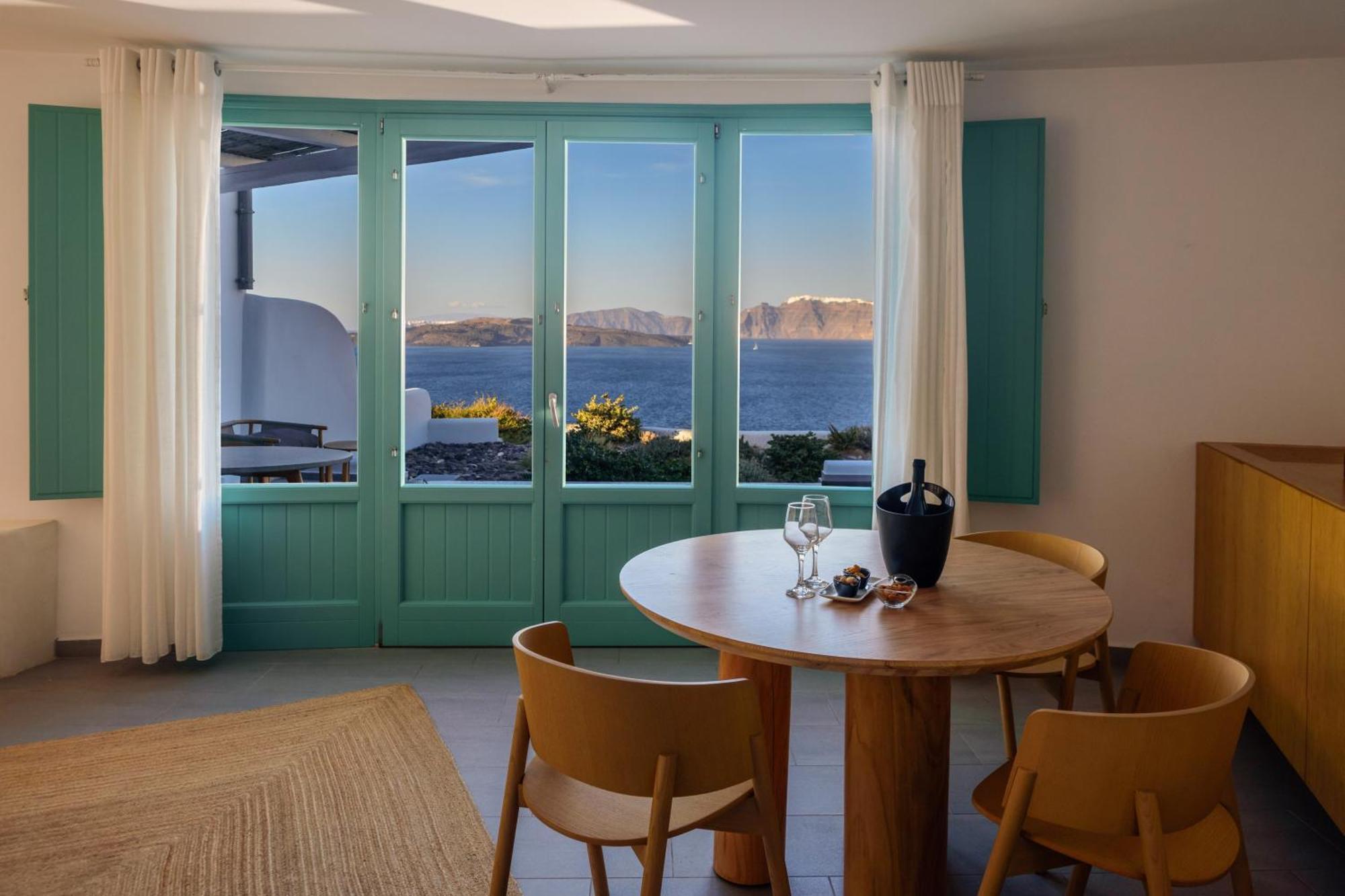 Neptune Luxury Suites Akrotiri  Luaran gambar